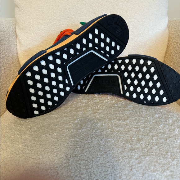 🔥🔥🔥BNWT Adidas NMD Hu Pharrell Williams🔥🔥🔥 - Picture 6 of 6